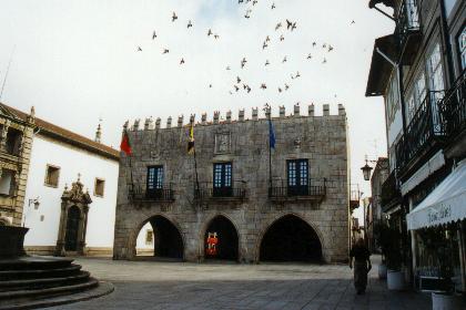 Une place bien sympa de Viana do Castello